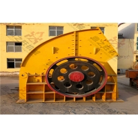 廠家直銷重錘式破碎機(jī)