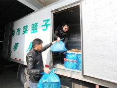 “磨菇小鎮(zhèn)”每日增加近15000份雙孢菇，疫情“大考”下廊下鎮(zhèn)正努力做好“保供考題 ()