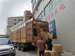 星夜兼程，24小時，800公里，10萬份古田銀耳馳援上海！ ()