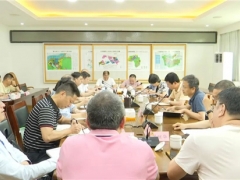 寧德市政協(xié)領導蒞臨古田縣開展“銀耳入糧”專題調(diào)研 ()
